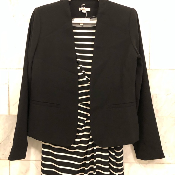 Loft blazer black size 2 essential - Picture 2 of 3